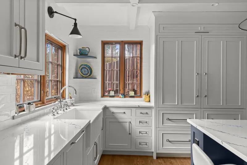 Storybook Tudor Kitchen — photo 3